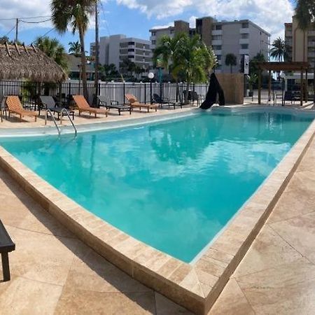 Holiday Isles Resort ماديرا بيتش المظهر الخارجي الصورة