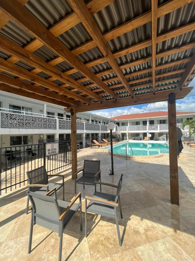 Holiday Isles Resort ماديرا بيتش المظهر الخارجي الصورة