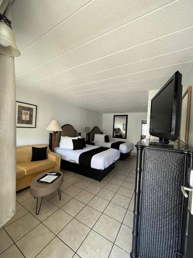 Holiday Isles Resort ماديرا بيتش المظهر الخارجي الصورة